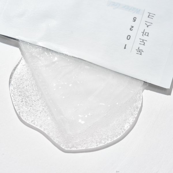 Зволожуюча гелева маска для обличчя ROUND LAB 1025 Dokdo Water Gel Mask Sheet 30 ml 1621 фото