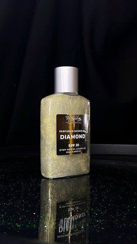 Олія парфумована сяюча SPF 20 100 мл. Diamond 748 фото